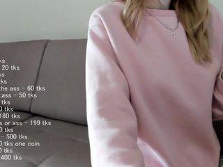 lana-lana03 bongacams