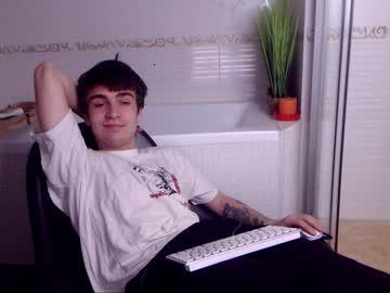 larry_cute chaturbate