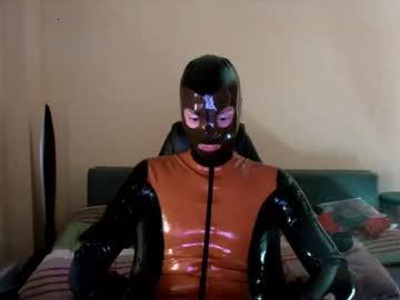 latexbreath chaturbate