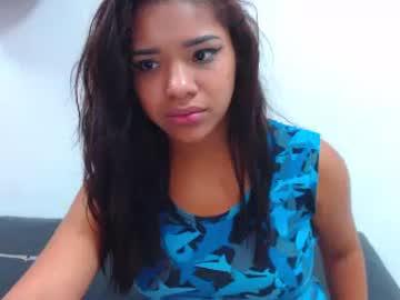 latin_duogirlx1 chaturbate