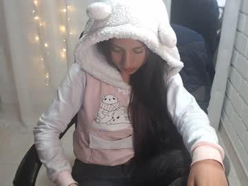 leah_fire chaturbate