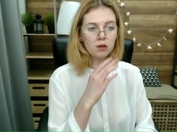 lilly_nightdancer chaturbate