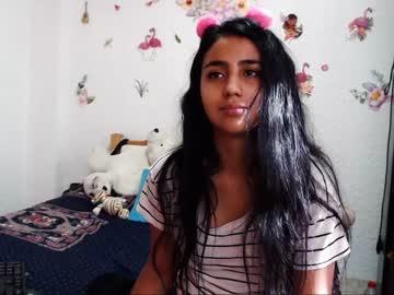 little_sara2 chaturbate