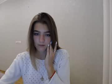 littlejanny chaturbate