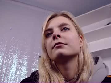 littlekellydolly chaturbate