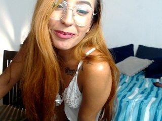 Lizzy-pink bongacams