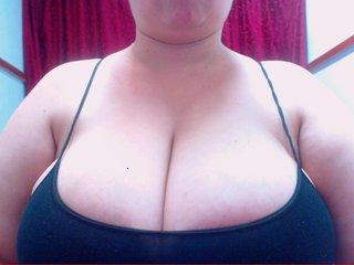 MEGA-TETAS bongacams