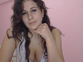 MiaMiaxxx bongacams