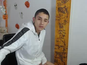 micke_demon chaturbate