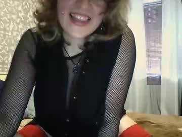 mila_dikkens chaturbate