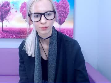 missvanillasky chaturbate