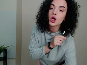 monika_traf chaturbate