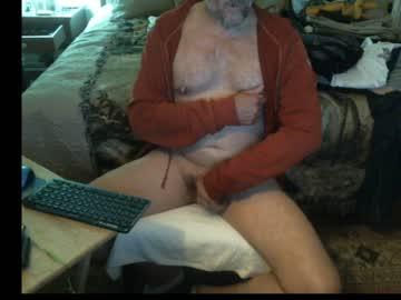 montrealpig chaturbate