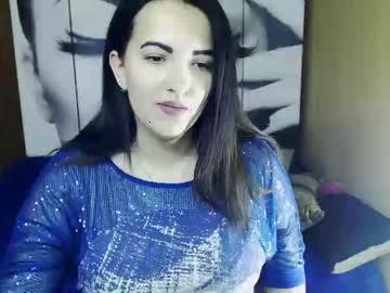 nadiyaestes chaturbate