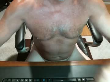 naked_in_bed chaturbate