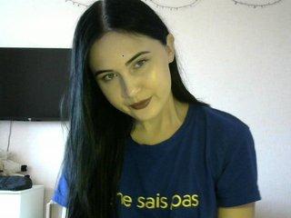 NellyCr0ft8 bongacams