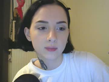 nelliee_ chaturbate