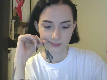 nelliee_ chaturbate