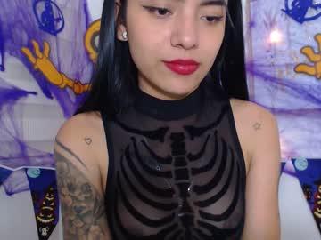 nikiiitaa chaturbate