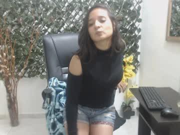 nikolet_snow chaturbate