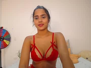 paolaarias chaturbate