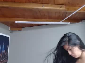 perlaqueenx chaturbate