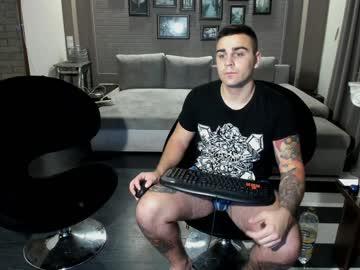 phill_jones chaturbate