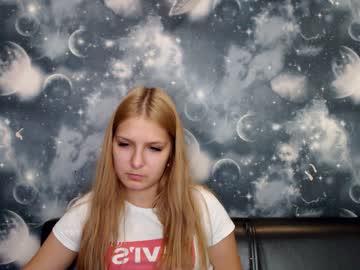 phyliss_lippo chaturbate