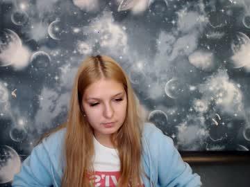 phyliss_lippo chaturbate