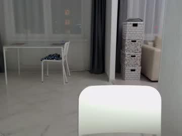 puffy_evelina chaturbate