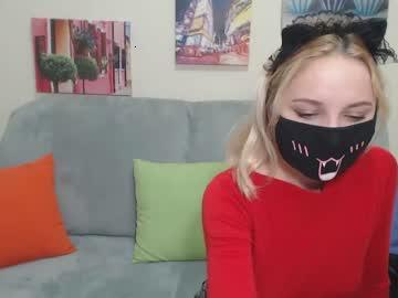 rikkihill chaturbate