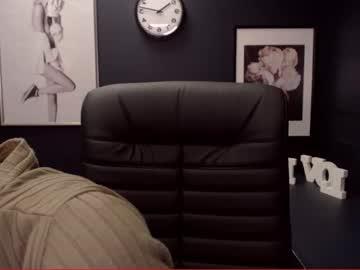 rita_glow chaturbate