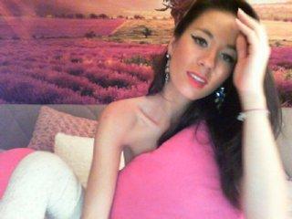 Roselyn12 bongacams