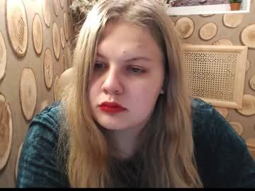 rosalyn_shy chaturbate