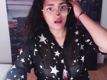 roseblack_19 chaturbate