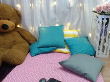 roxana_mitchell chaturbate