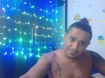 santiagohardy chaturbate