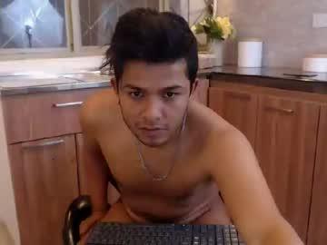 sara_josh chaturbate