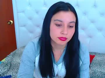 sara_pindter chaturbate