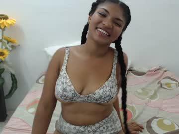 scarleett_fox chaturbate