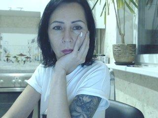 Sexwife75 bongacams