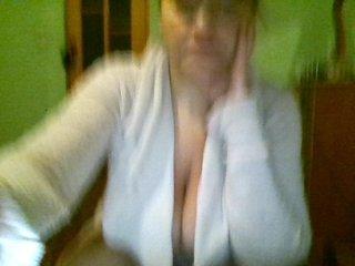 Sexy-breast bongacams