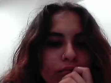 sexyylion chaturbate