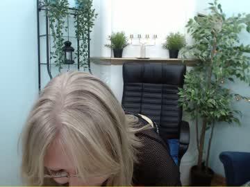 sharon_lil chaturbate