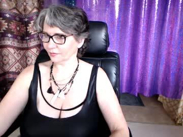 silky_petra chaturbate