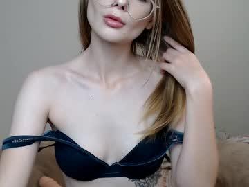 starannie21 chaturbate