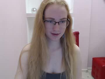 stella_goldfish chaturbate