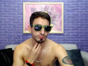 strong_sexy_king chaturbate