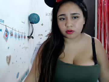 sweettits22 chaturbate