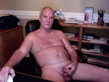 tank_tit_luv chaturbate